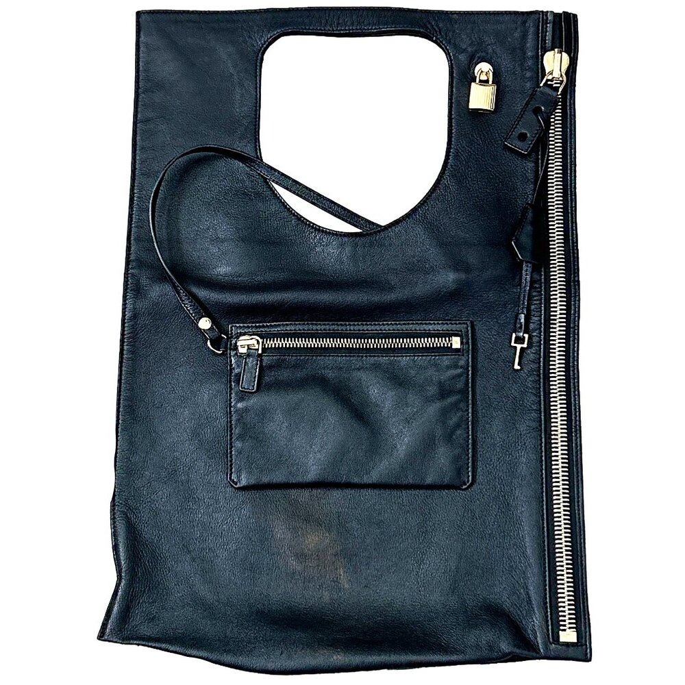 Tom Ford Alix Grained Leather Flat Shoulder Bag